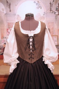 Black & Gold Bodice Ensemble 9b