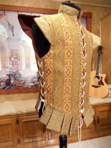 Men's Renaissance Doublet Reversible Cavalier Pirate Nobleman