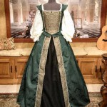 Renaissance Elizabethan Court Nobility Gown Dress