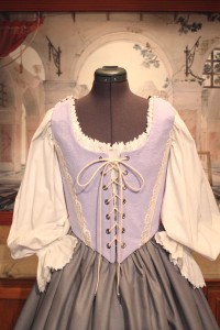 Floral Lilace Wench Renaissance Bodice Skirt Corset Medieval Maiden Costume