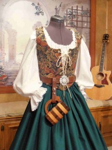Renaissance Wench Bodice Corset Skirt Gown Dress Medieval Maiden Costume