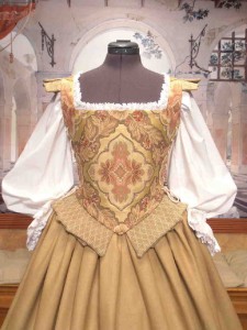 Renaissance Middle or Merchant Class Gown Dress Clothing