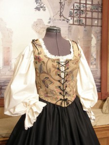Renaissance Wench Costume Bodice Skirt Gown Dress Faire Clothing Garb